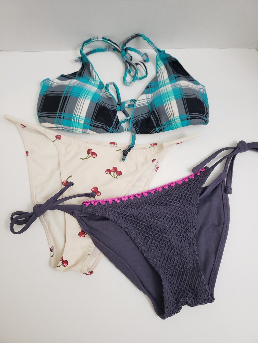 Lot Of 3 XS-S Swim Seperates: 2 Swim Bottoms & 1 Triangle Swim Top